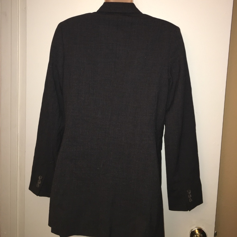 Blazer - Picture 2 of 2
